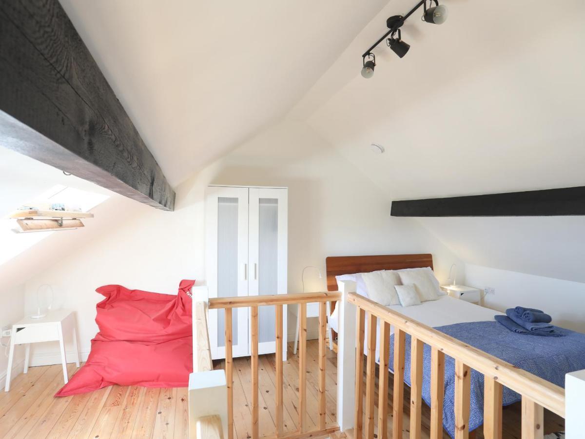 Bryn Tirion - Penrhynside Villa Conwy Bagian luar foto